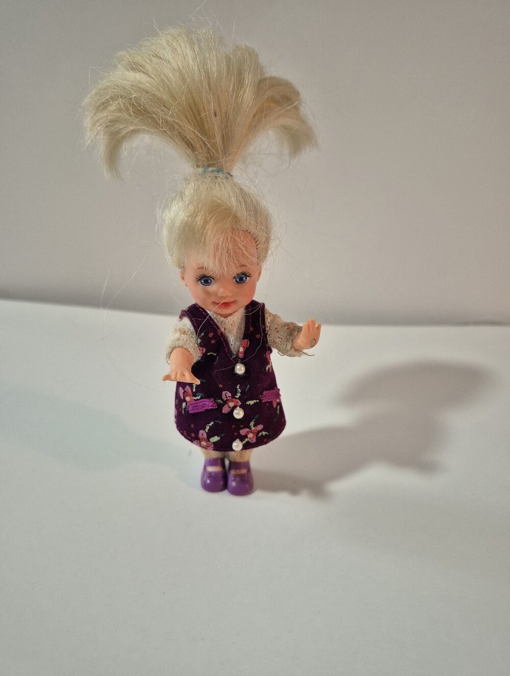 VTG 1997 Mattel Barbie Kelly Fashion Avenue
